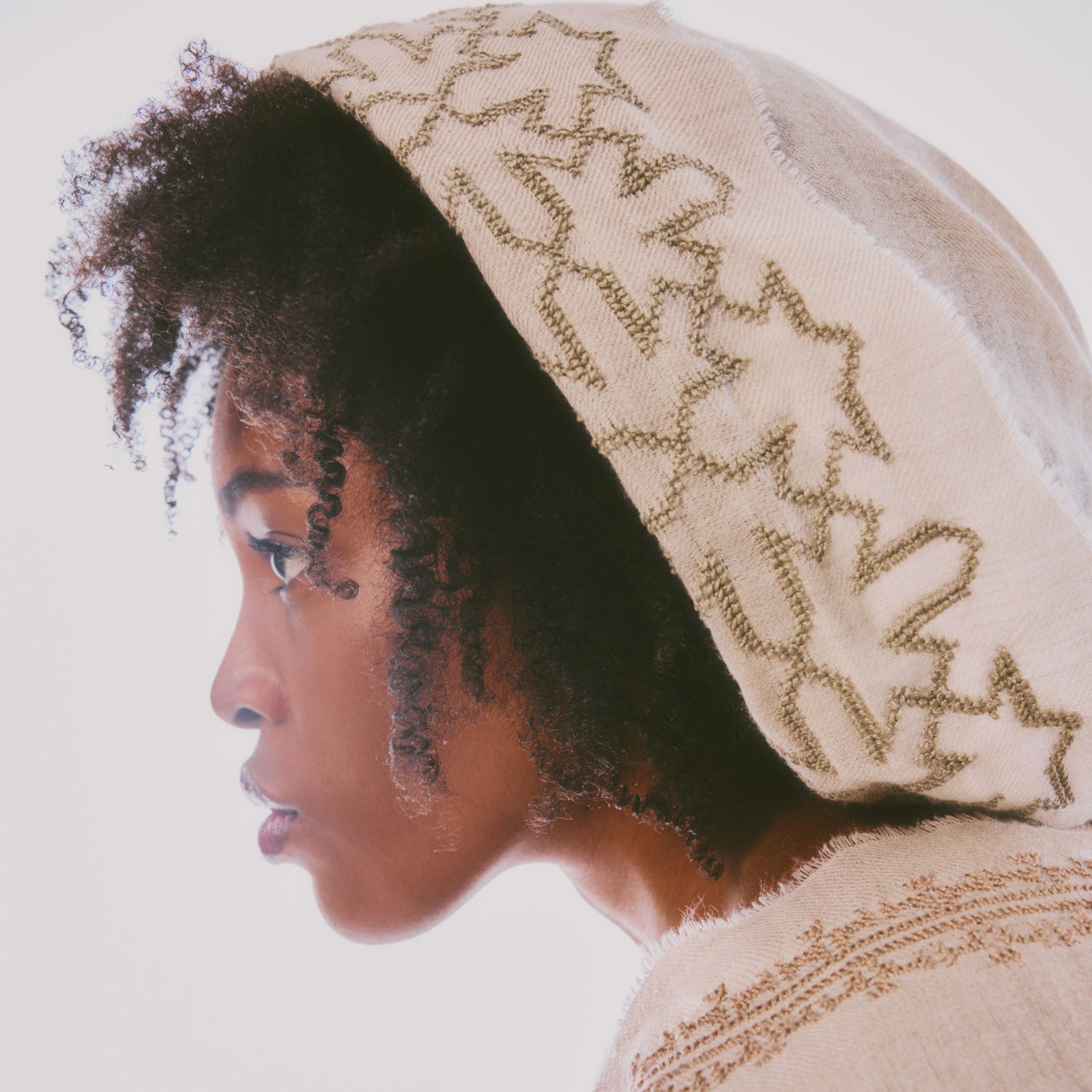 BEIGE CASHMERE & SILK SHAWL KHAKI SULTAN HAN