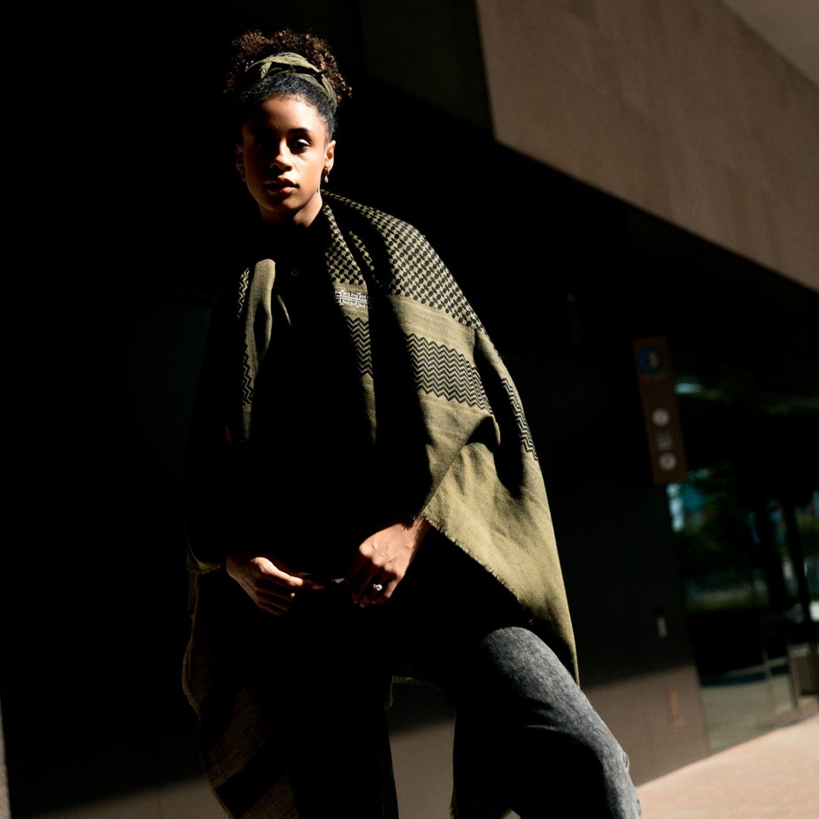 2 pink 2 gray corners