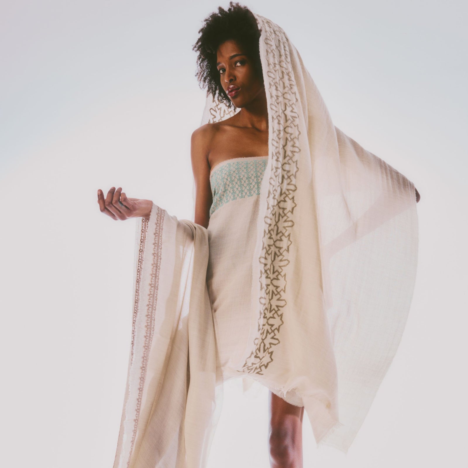 BEIGE CASHMERE & SILK SHAWL HAZEL IBRAHIM