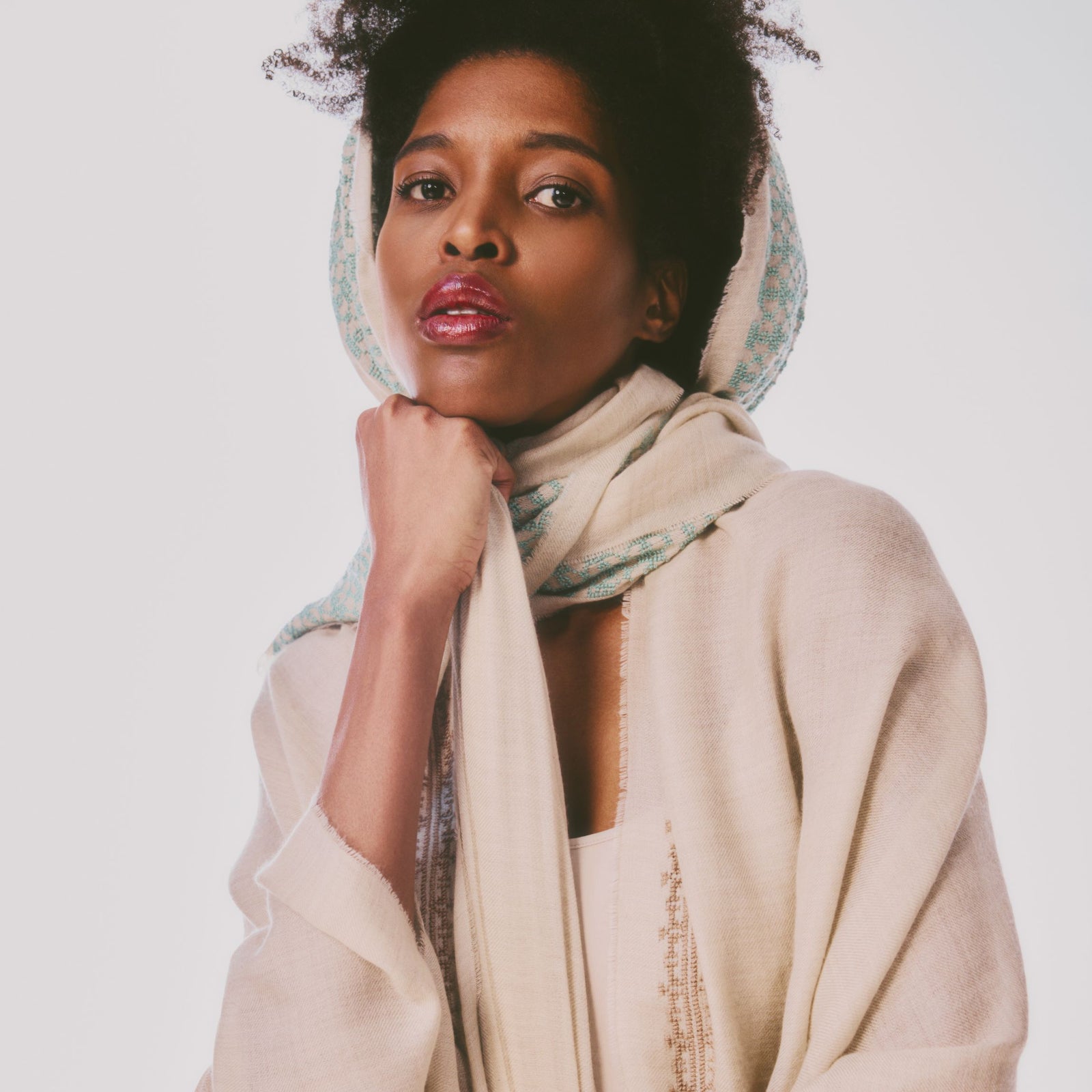 BEIGE CASHMERE & SILK SHAWL HAZEL IBRAHIM