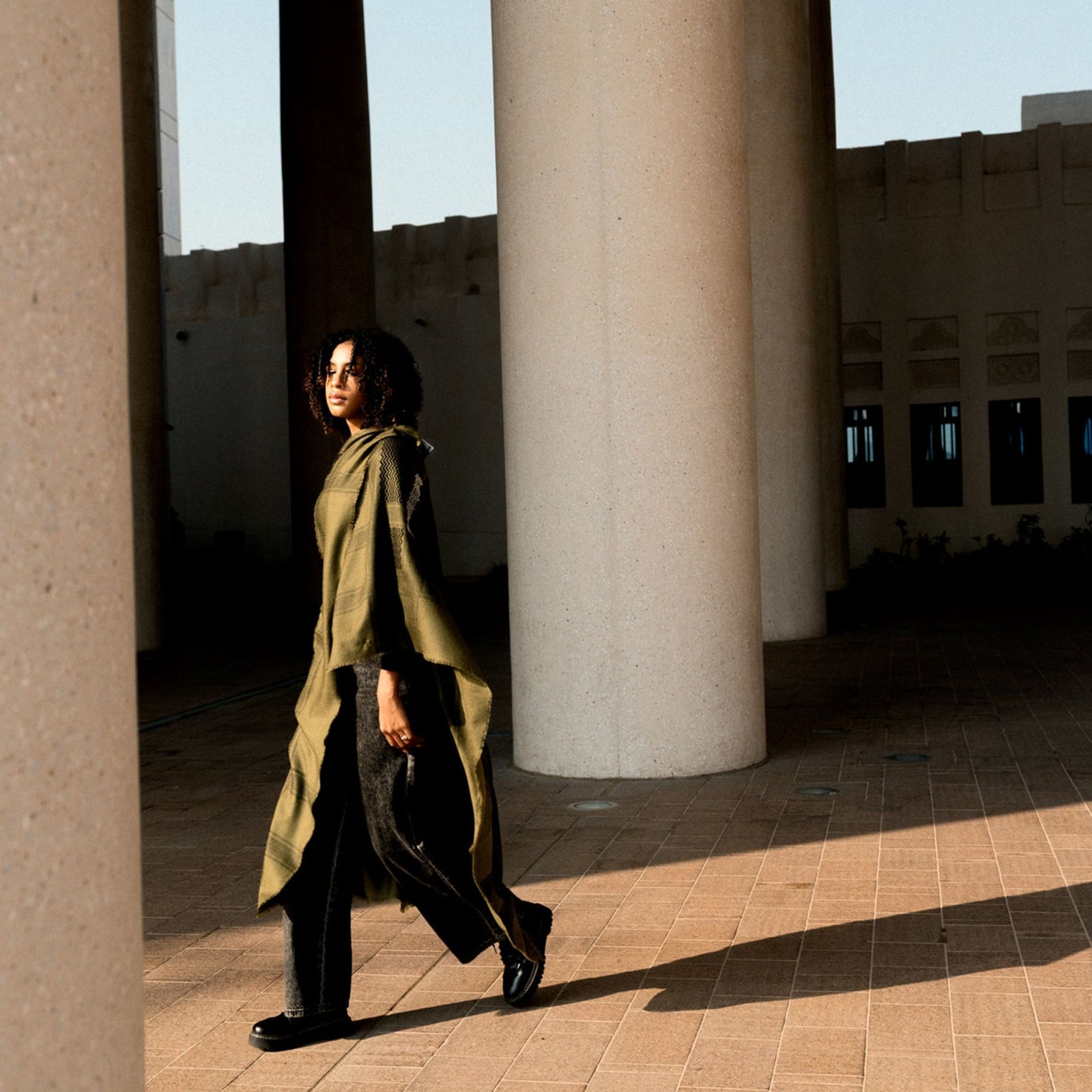 2 pink 2 gray corners