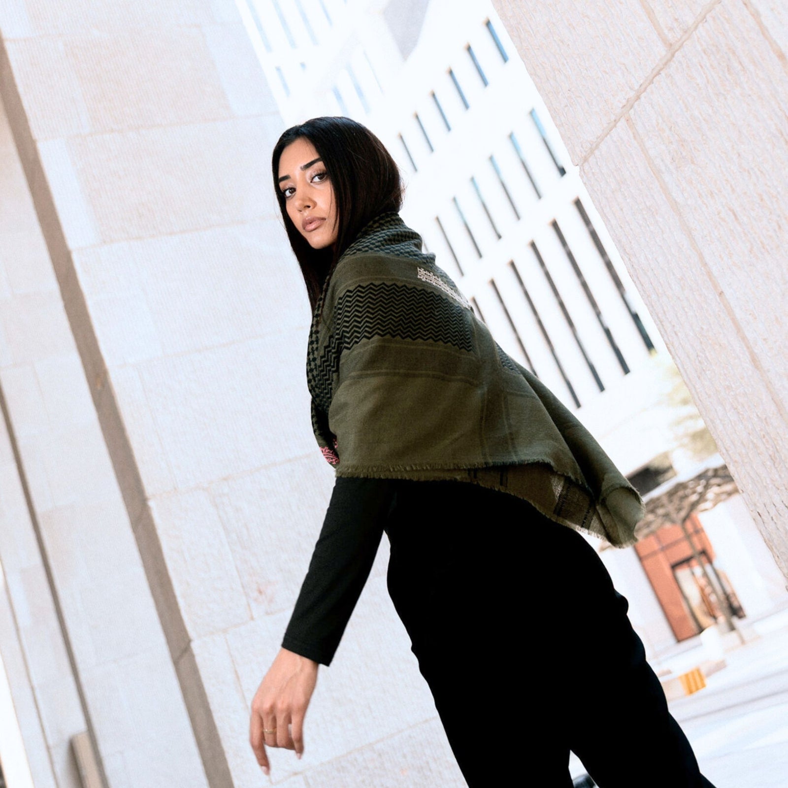 2 pink 2 gray corners